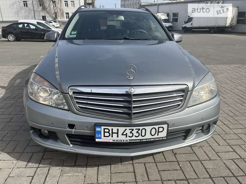 2010 mercedes-benz c-200