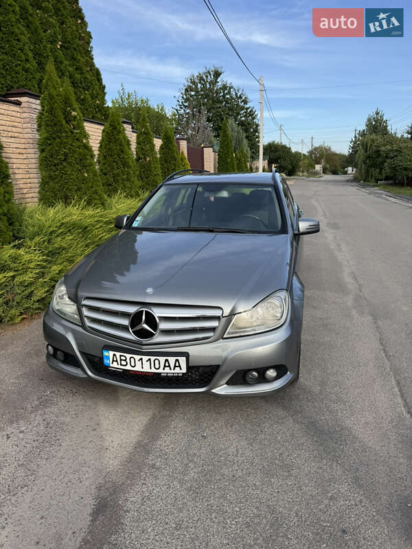2011 mercedes-benz c 200