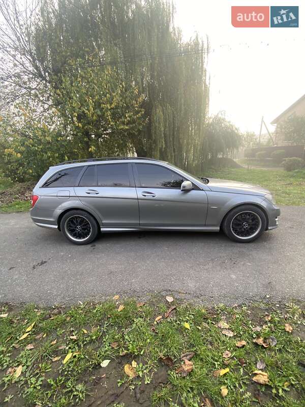 2012 mercedes-benz c 220