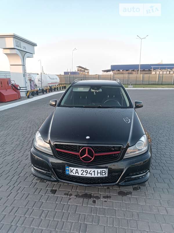 2013 mercedes-benz c 220