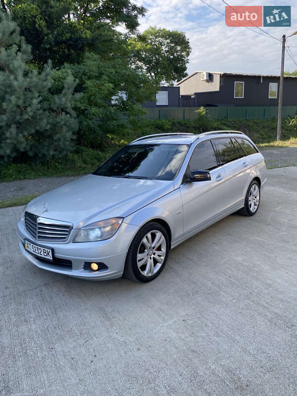 2009 mercedes-benz c 200