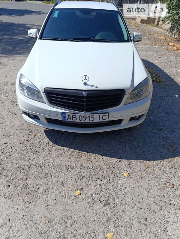 2009 mercedes-benz c 200