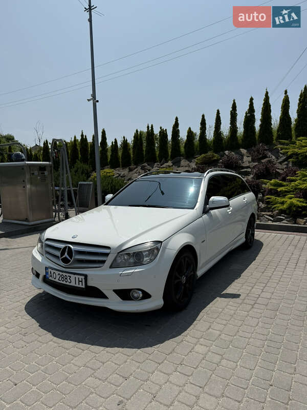 2008 mercedes-benz c 320