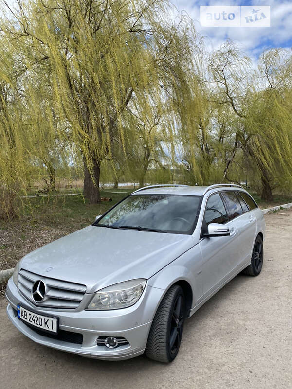 2009 mercedes-benz c-200
