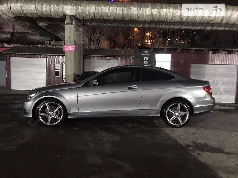 2011 mercedes-benz c 250