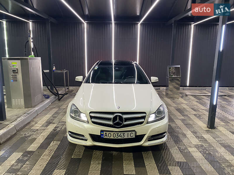 2011 mercedes-benz c 250