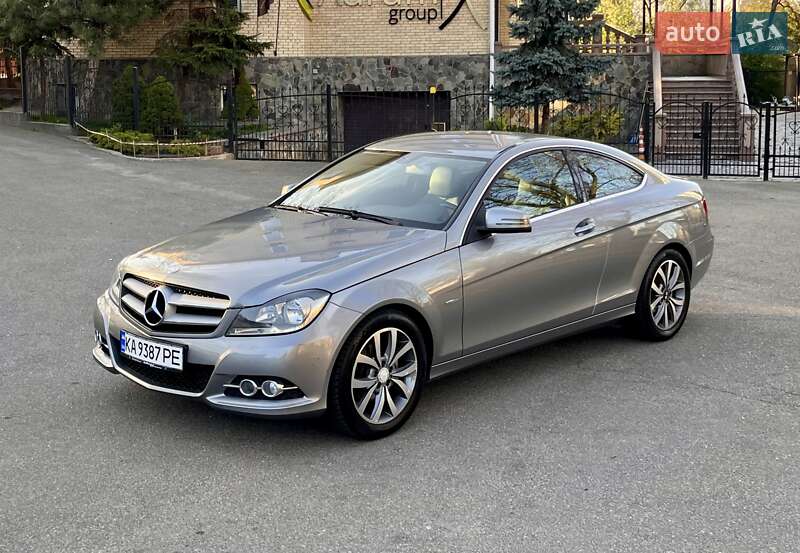 2011 mercedes-benz c-180