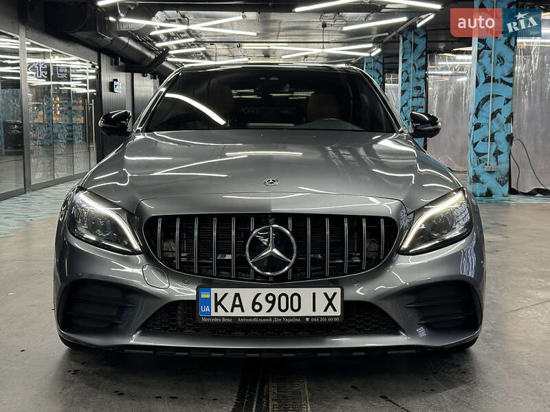 2018 mercedes-benz amg c 43