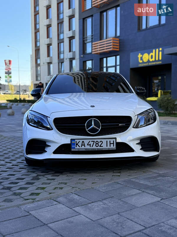 2018 mercedes-benz amg c 43