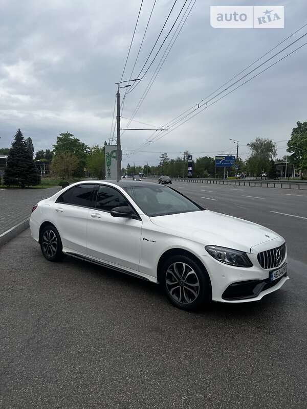 2018 mercedes-benz c-class