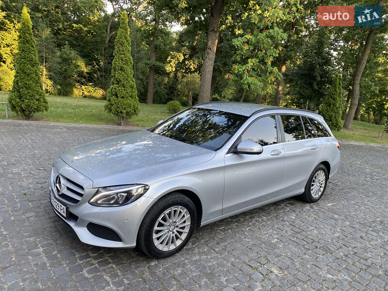 2015 mercedes-benz c-220