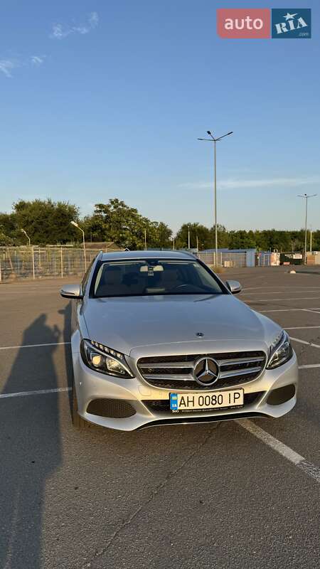 2017 mercedes-benz c-class