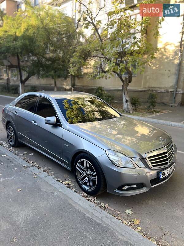 2010 mercedes-benz e 220 cdi