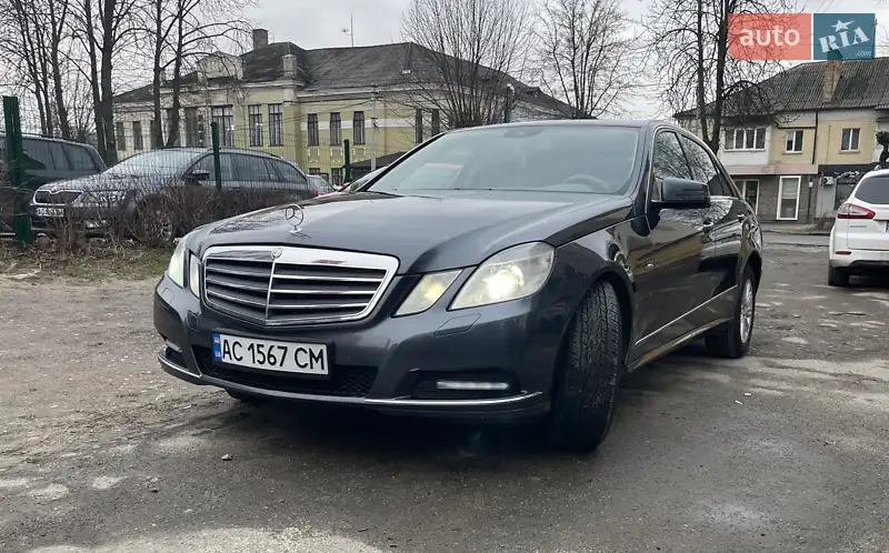 2011 mercedes-benz e 220 cdi