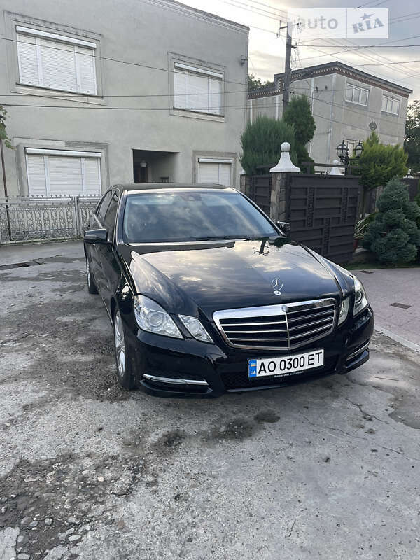 2011 mercedes-benz e 220 cdi