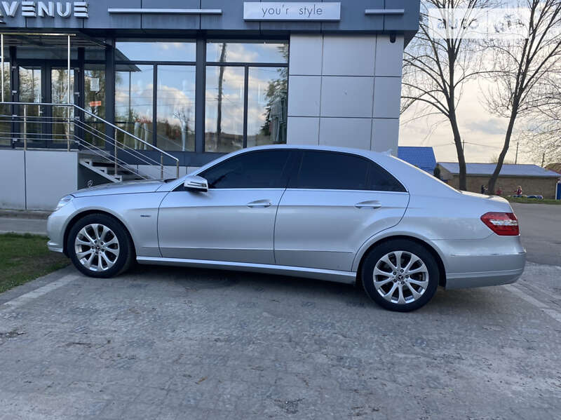 2011 mercedes-benz e 220 cdi