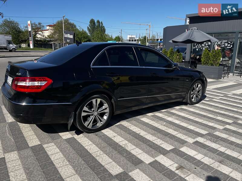 2011 mercedes-benz e 220