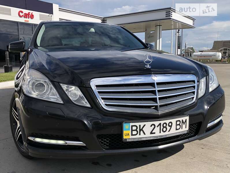 2011 mercedes-benz e 220 cdi