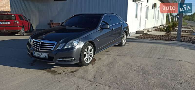 2011 mercedes-benz e 220