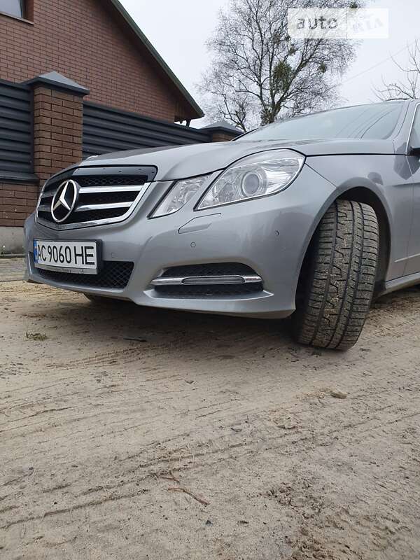 2013 mercedes-benz e 220