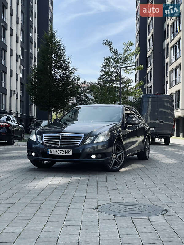 2009 mercedes-benz e 200