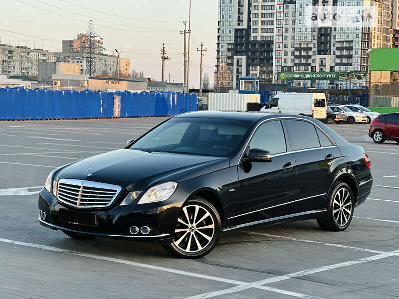 2010 mercedes-benz e 200