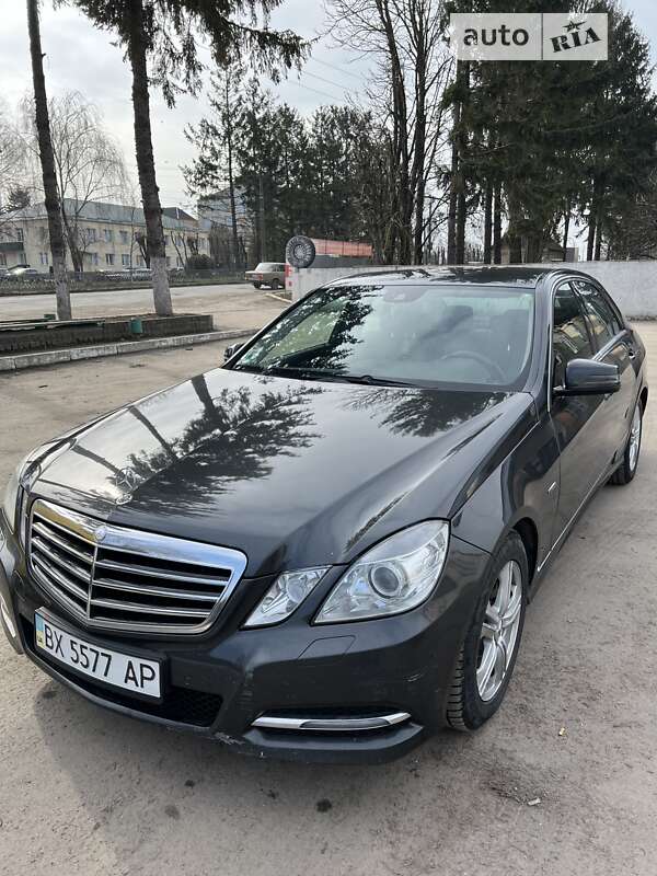 2011 mercedes-benz e-class