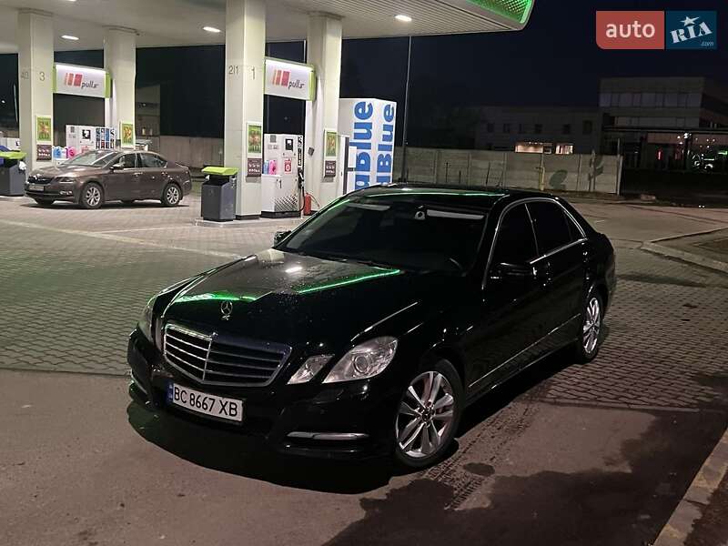 2011 mercedes-benz e 200