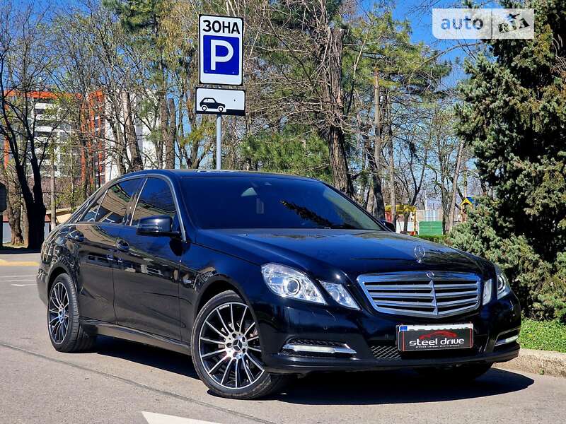 2011 mercedes-benz e 200
