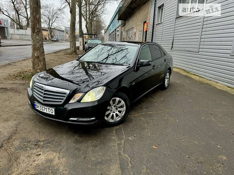 2012 mercedes-benz e 200