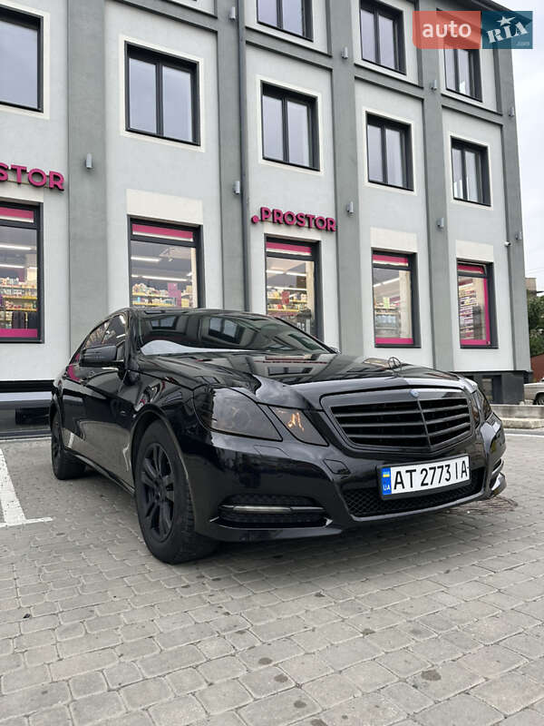 2011 mercedes-benz e 200