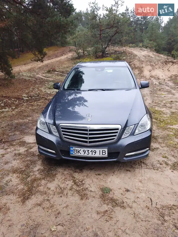 2012 mercedes-benz e 220