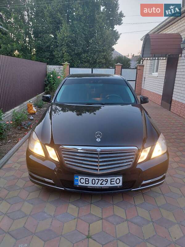 2012 mercedes-benz e 200