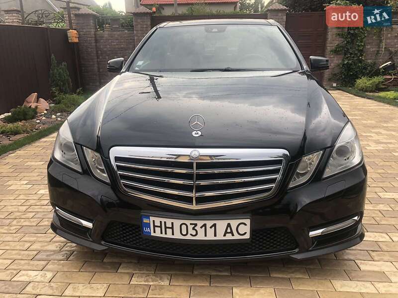 2011 mercedes-benz e 300 d