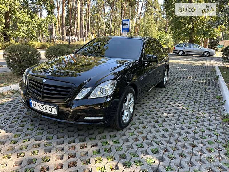 2011 mercedes-benz e 200