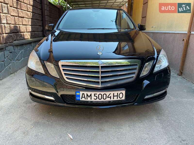 2011 mercedes-benz e 200