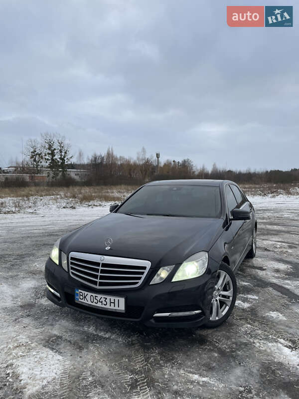 2011 mercedes-benz e-class