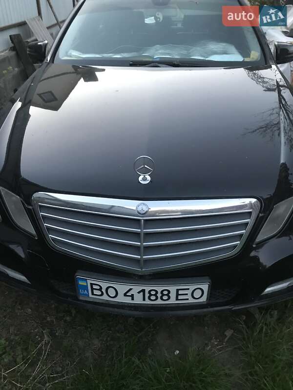 2012 mercedes-benz e 200