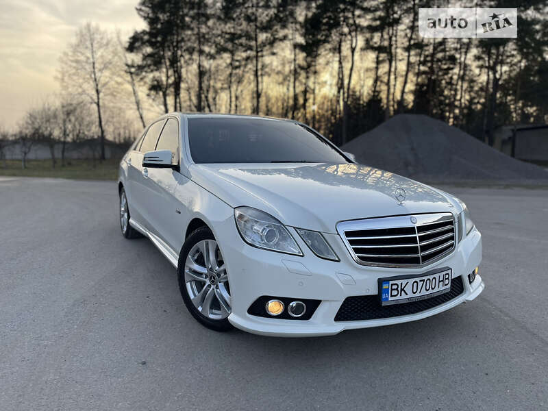 2009 mercedes-benz e-class