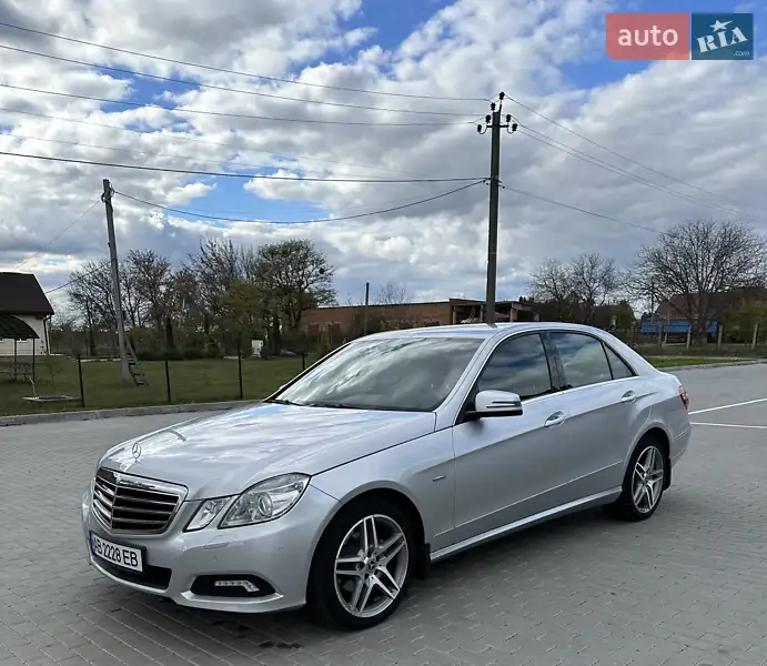2010 mercedes-benz e 200