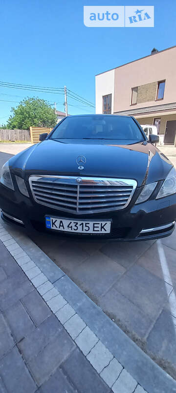 2010 mercedes-benz e 200