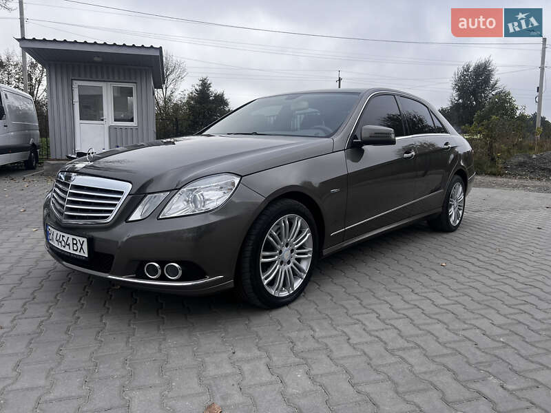 2011 mercedes-benz e 250