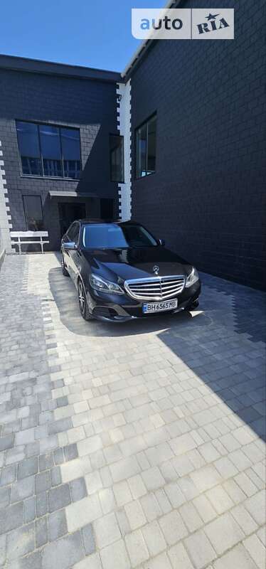 2015 mercedes-benz e 300 hybrid