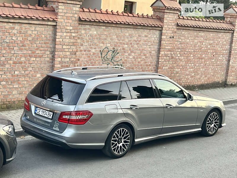 2011 mercedes-benz e 220