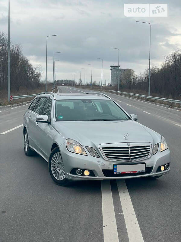 2011 mercedes-benz e 220