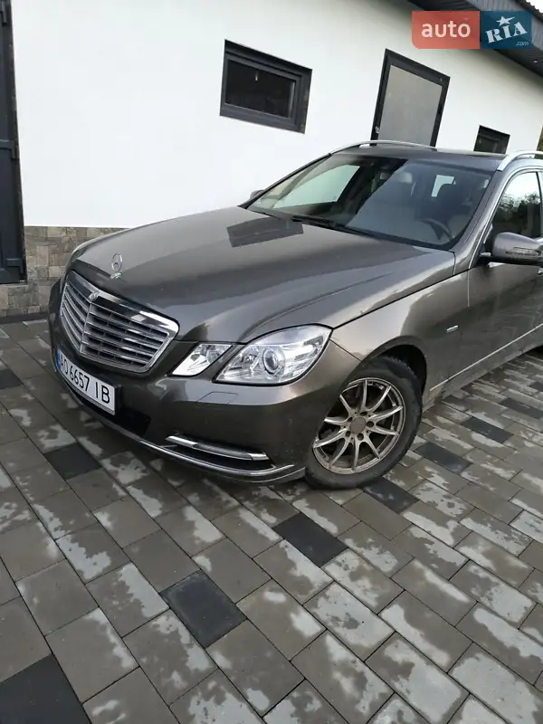 2012 mercedes-benz e-220