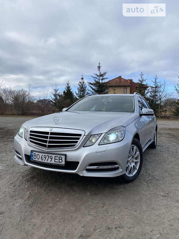2010 mercedes-benz e 200