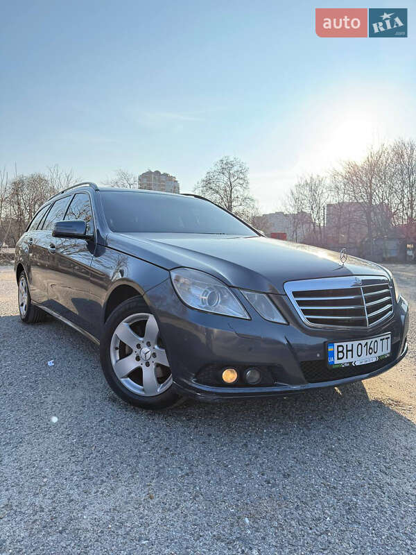 2011 mercedes-benz e 200