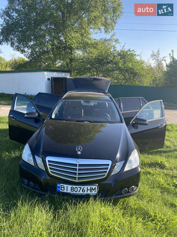 2011 mercedes-benz e 200