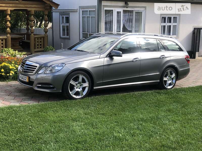 2012 mercedes-benz e 300